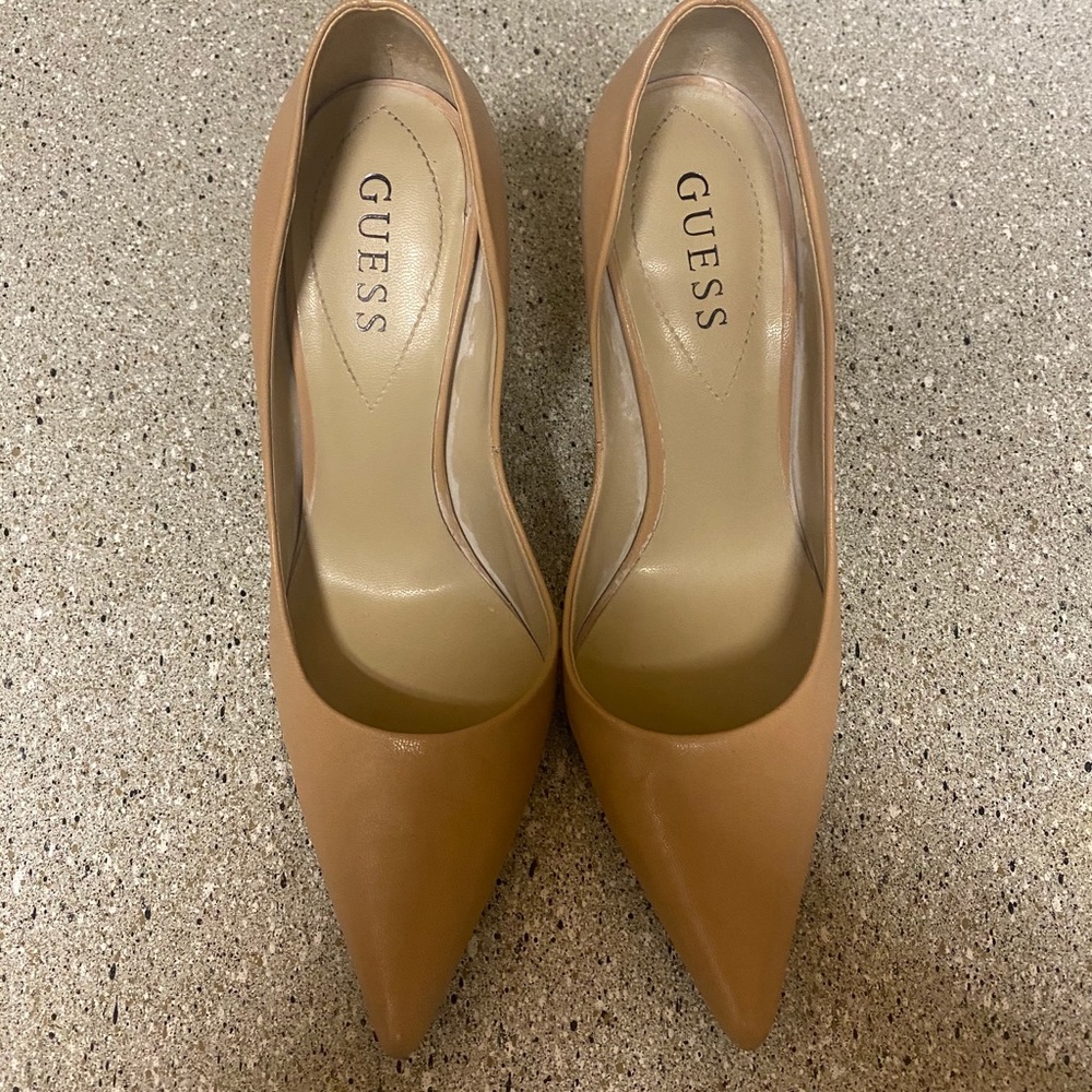 Guess high heels! Size 6